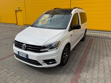 CADDY MAXI BEACH CAMPER 4x4  4 Motion