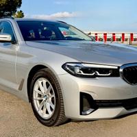 Bmw 520d Touring 190CV mhev PELLE/FUL LED
