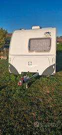 roulotte knaus sudwind 400dd 