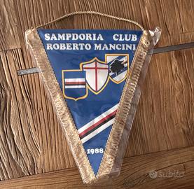 Gagliardetto Sampclub Roberto M. 1998 con autograf