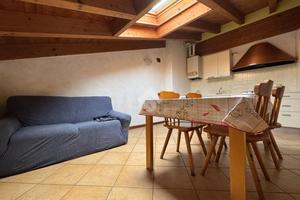 2 LOCALI A CASTELLEONE