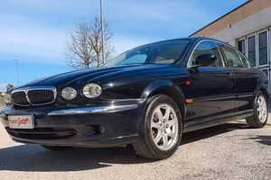 Jaguar X-Type 2 litri V6 24V cat Executive - Asi