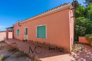 San Teodoro - Badualga - Casa di paese con cortile