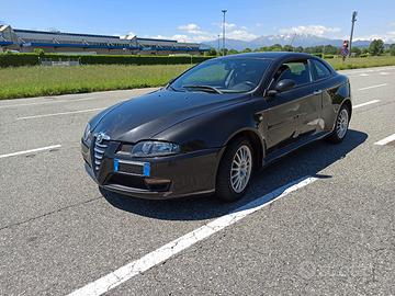 alfa GT , ricambi 147 cofano, baule,.. prezzi vari