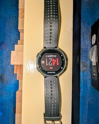 Garmin Forerunner 235