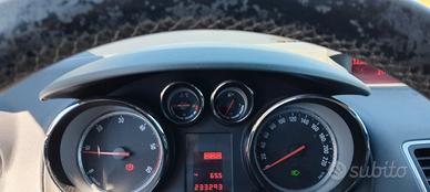 OPEL Meriva 2ª serie - 2010