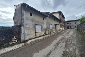 Polcenigo - Rustico in fila a Coltura