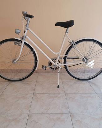 Bicicletta donna anni 50/60