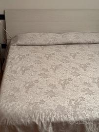 Camera da letto completa  con un lettino singolo