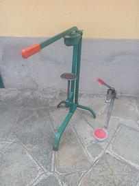 Tappatrice tappi sughero e corona, damigiane