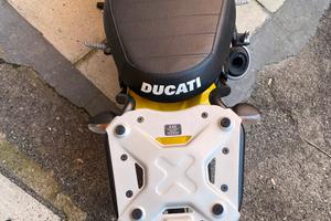 Portapacchi originale Ducati Scrambler 800