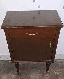 Comodino Vintage in legno 