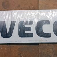Kit 2 paraspuzzi anteriori logo IVECO
