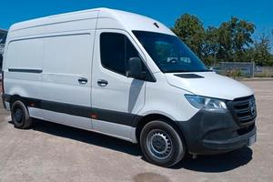 Mercedes-benz Sprinter F39/33 311 CDI FWD TA