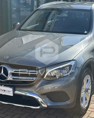 MERCEDES GLC 220 d 4Matic Business