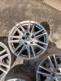 Cerchi in Lega Originali Ford 16"