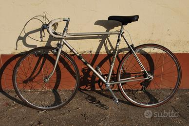 bici da corsa ragazzo