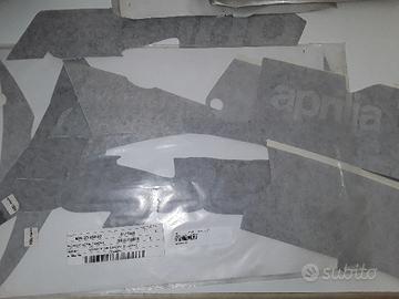 Adesivi aprilia rs 125 99-05 cod. ap8177068