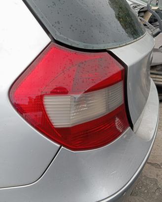 Fanale posteriore sx BMW 120D anno 2005 codice mot