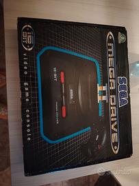 Sega megadrive 2 pal con 2 Pad boxato