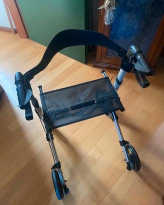 Deambulatore Helavo per anziani