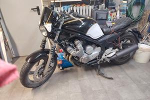 Yamaha diversion xj 600