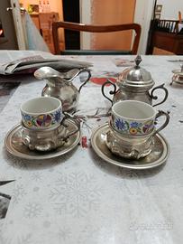 Servizio 4 pezzi in porcellana e peltro