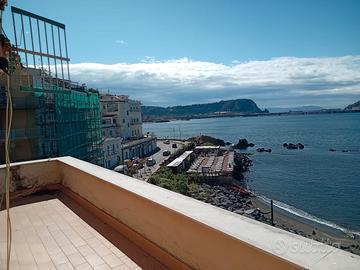 Terrazzo con immobile 40 mq