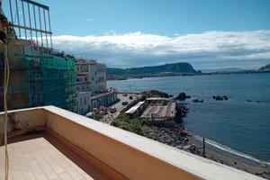 Terrazzo con immobile 40 mq