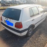 WOLSWAGEN Golf 1.6 benz 1993 Ricambi 