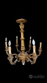 Lampadario antico in Legno