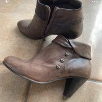 Stivaletti nero giardini misura 37