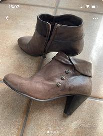 Stivaletti nero giardini misura 37