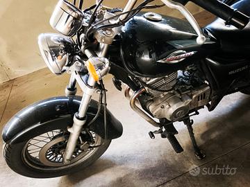 Suzuki Marauder GZ 250 - 2006