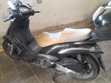 Piaggio Beverly tourer 300 usato