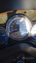 Yamaha T Max - 2008