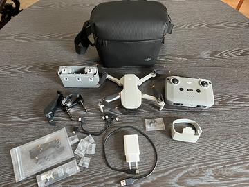 Drone DJI Mini 2 Fly More Combo