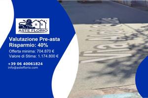 Immobile in asta di 390 m² con più di 5 locali a V