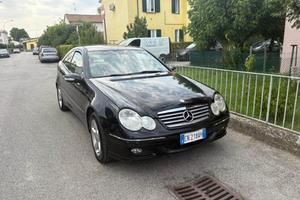 Mecedes Benz C220 d  sport coupe (CL203)