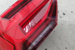 fanale posteriore sx Audi q2