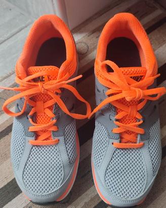 Scarpe sportive Nike 38.5