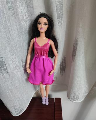 Bambola Barbie ciglia vere