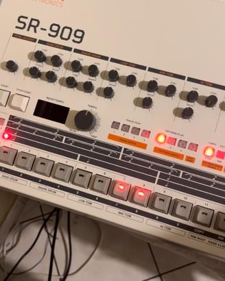 STEDA SR-909 (TR-909 replica)