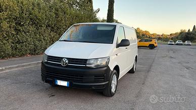 Volkswagen T6 140CV DSG
