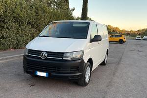 Volkswagen T6 140CV DSG