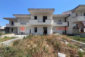 Villa a schiera Valdina [#prof381VRG]