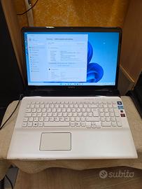 Notebook Sony Vaio 171A11M I5-2450M 8GB/SSD 17,3"