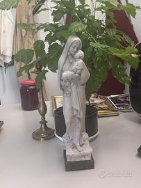 Statua Madonna con bambino firmata