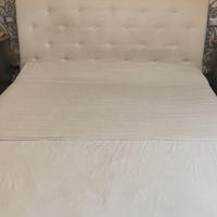 Letto matrimoniale