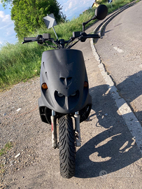 Phantom F12 50 (70)cc a liquido